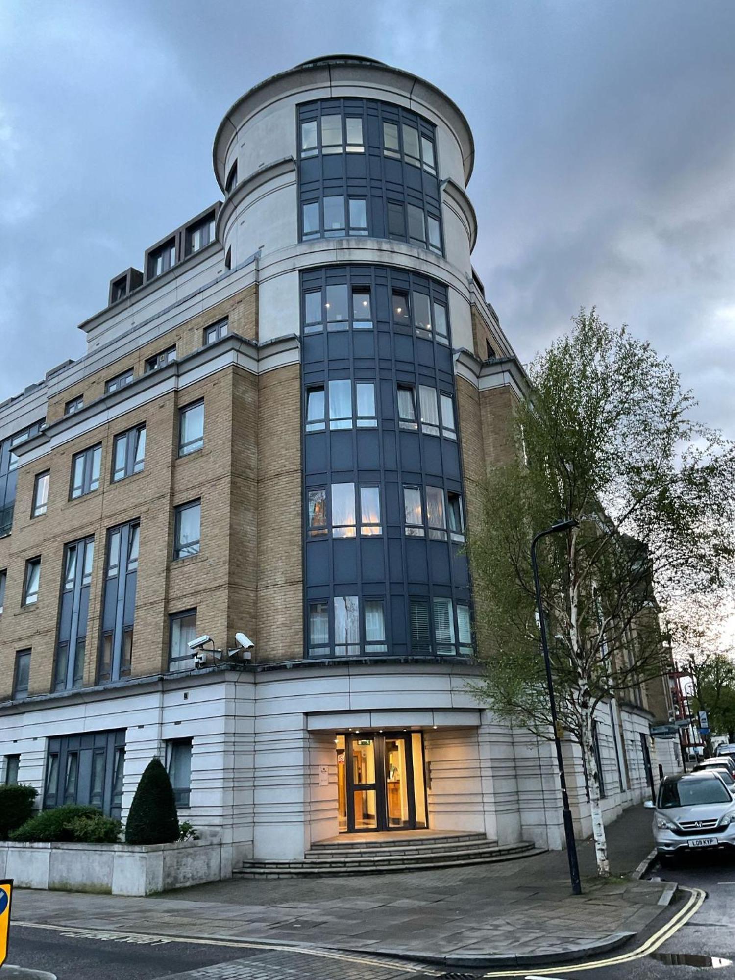 3 Bedrooms With Security 24 Appartement *